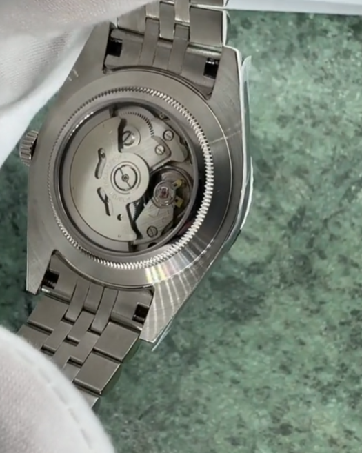 Datejust árabe azul claro SunBurst - SeikoMod