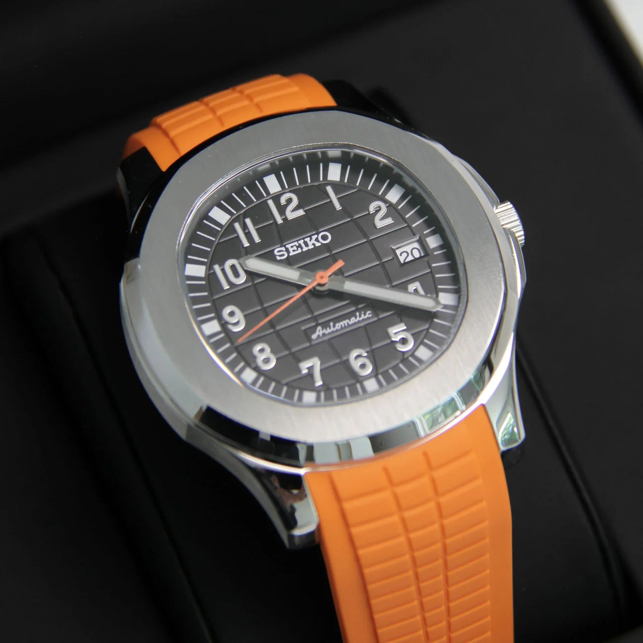 Aquanaut “Solaris” – SeikoMod