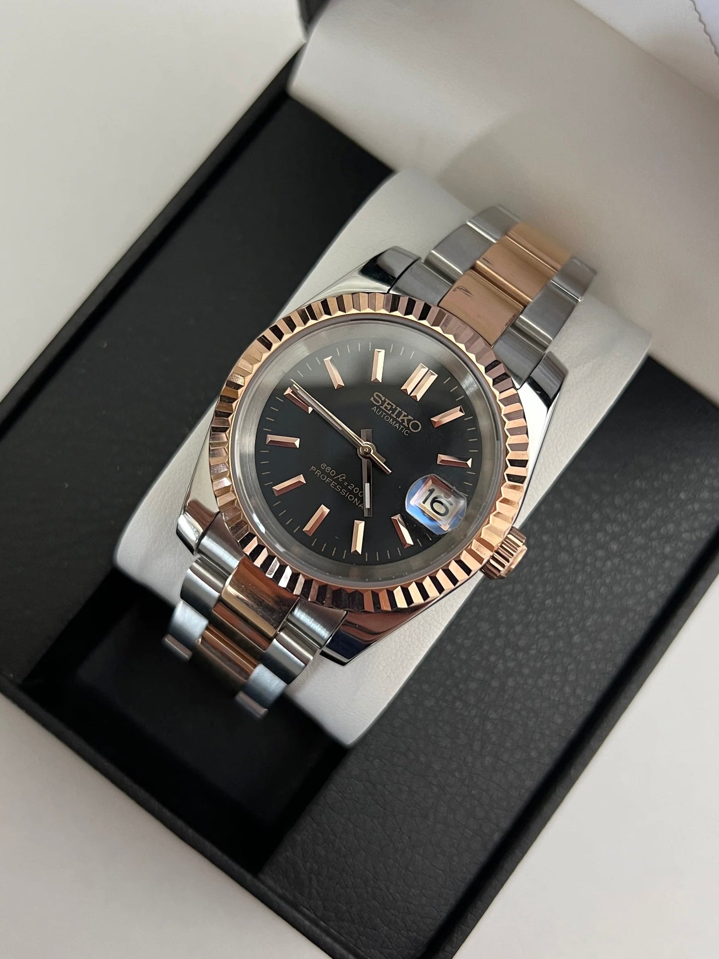 Datejust bicolor en oro negro - SeikoMod
