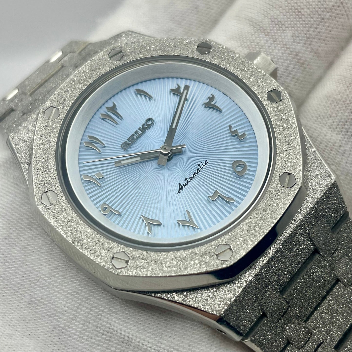 Royal Oak Frosted Arabic Blue Sunburst - SeikoMod
