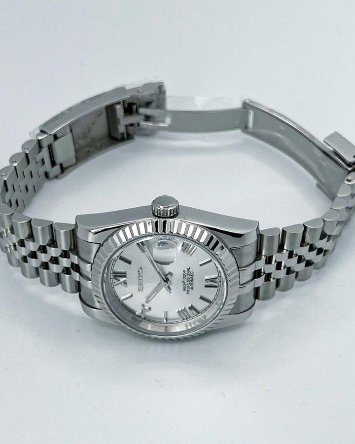 Datejust "Blanco Ártico" con números romanos - SeikoMod