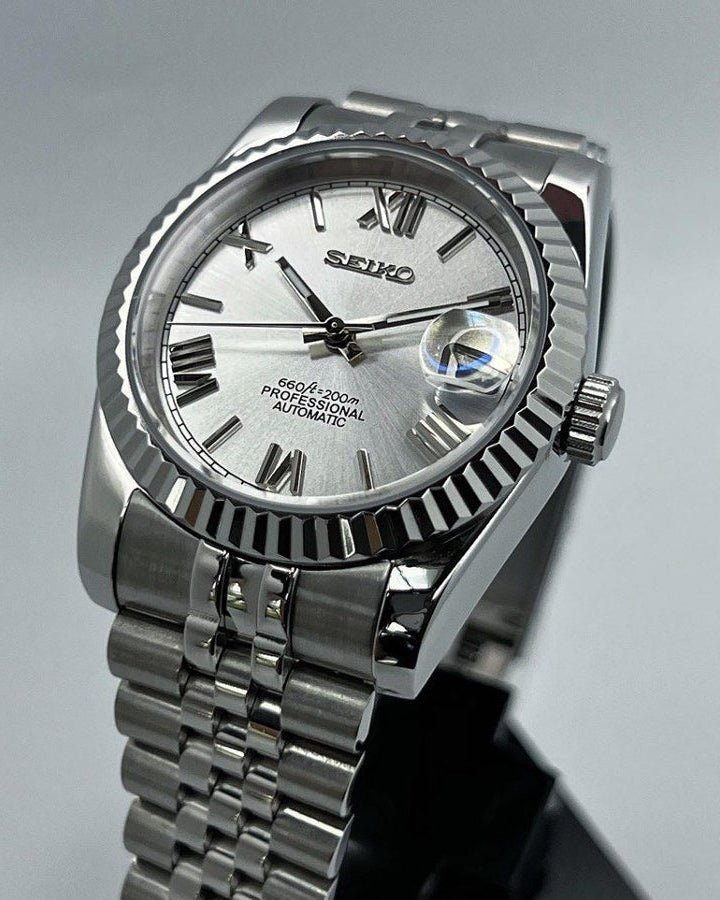 Datejust "Blanco Ártico" con números romanos - SeikoMod