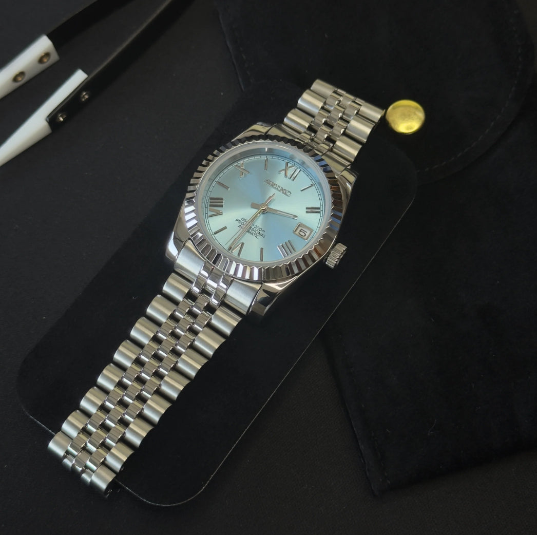 Roman Dial DateJust blue light